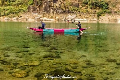 Photoblog of Umngot river at Dawki and Shnongpdeng, Meghalaya