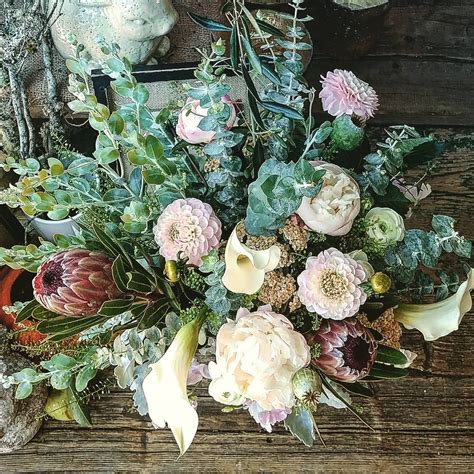 French Market Flowers on Instagram: “Happy Monday 😍💐” | Flowers, French ...