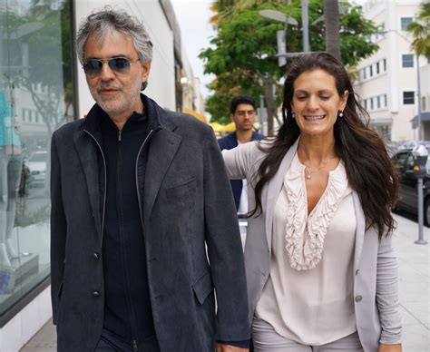 Andrea Bocelli Photos Photos - Andrea Bocelli Gets Lunch with His ...