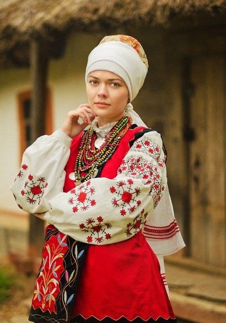 Pin by Лара Лебедева on ФАЙНА | Traditional outfits, Folk fashion, Folk ...