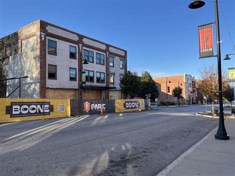 BOONE THEATER - PARIC, LLC