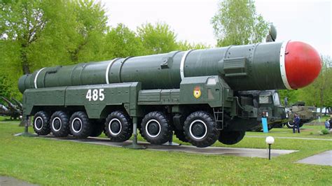 美俄核武器盘点，美武器数量超标！普京和拜登会晤在望，有何影响
