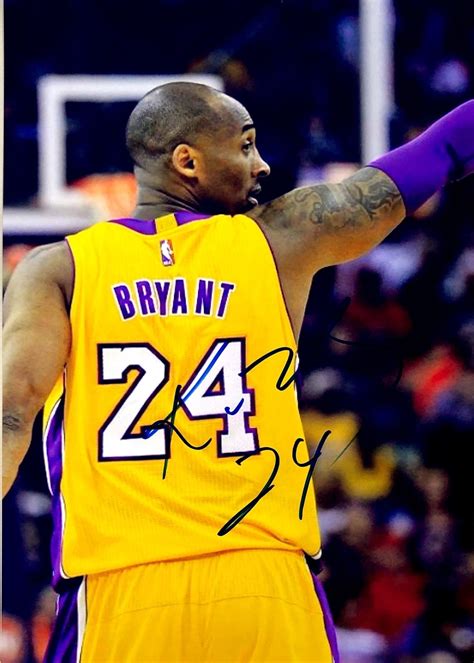 Kobe Bryant Signature