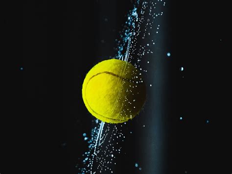 Download wallpaper 1600x1200 tennis ball, ball, spray, tennis standard ...