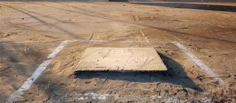 Dirt Sportsfield 的图像结果