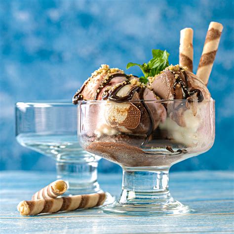 Glass Ice Cream Bowls, Set of 4 | CRYSTALIA GLASS