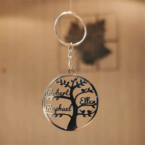 Personalized FAMILY Tree KEYCHAIN – Artsy Store
