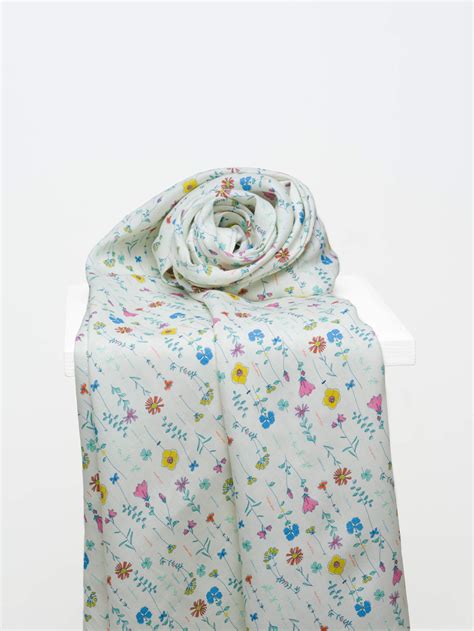 Flowers Printed - 44 lea x 44 lea count – Chi Linen