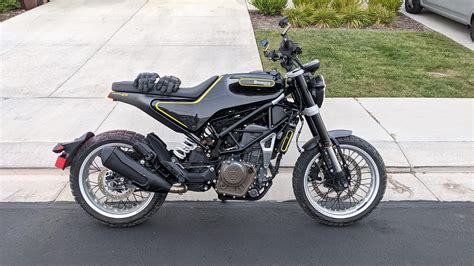 2021 Husqvarna 401 Svartpilen Akrapovic Exhaust : r/svartpilen401