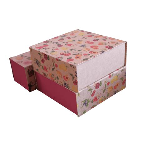 Festive Box of 4 with Chocolate Caramel Toffee 300g - BOX ONLY - PART ...