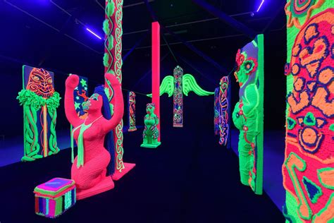 Wharenui Harikoa: Lissy Robinson-Cole and Rudi Robinson | The Dowse Art ...