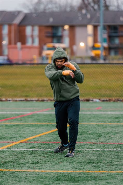 Shadow Boxing 的图像结果