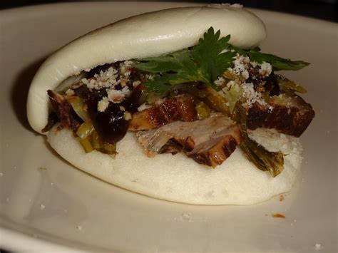 life's joy..... food!!: ~ gua bao (taiwanese pork belly buns)
