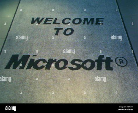Computer Welcome Microsoft Store 的图像结果