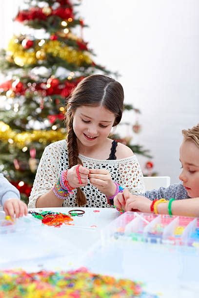 Kids Jewelry Making 的图像结果