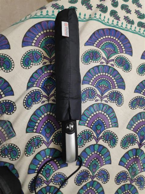 Buy Large Umbrella with Auto Open and Close Online - Destinio.in