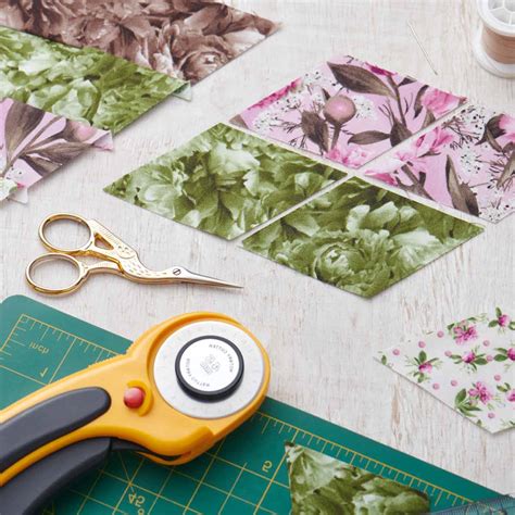 What Is Quilting? What Does Quilting Mean, What to Quilt | TREASURIE