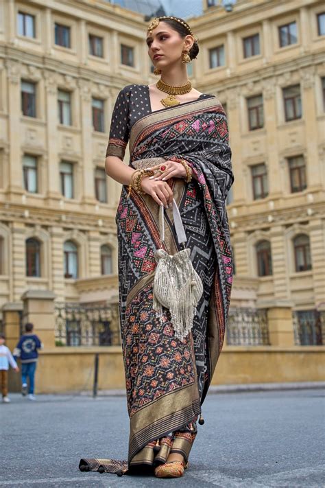 Multi Pure Patola Saree – DEVATITHI