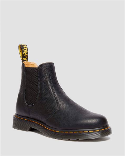 2976 Ambassador Soft Leather Chelsea Boots in Black | Dr. Martens