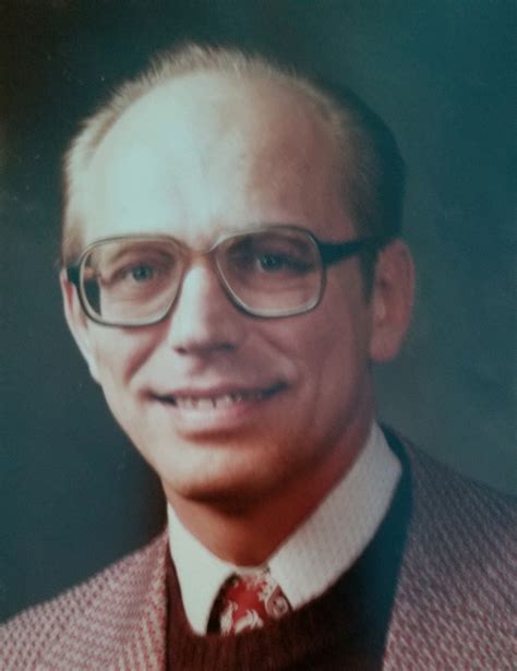 Irvin Dennis Frank - 2021 - Buch Funeral Home