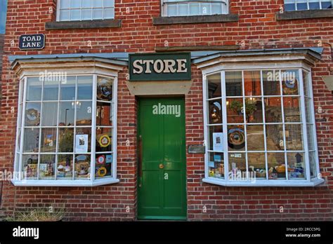 The Co-operative Local Store 的图像结果