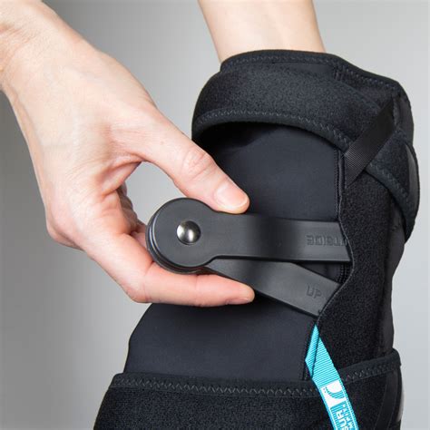Ossur Patellofemoral Knee Tracker Brace