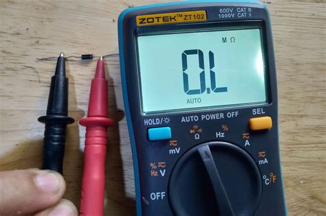 Use a Multimeter to Check a Resistor 的图像结果