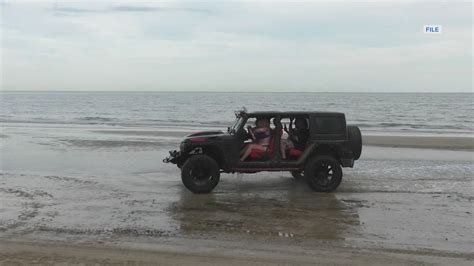 Galveston County beaches open for Jeep Weekend 2025 | khou.com