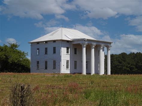 1837 North Carolina Plantation Sits Empty
