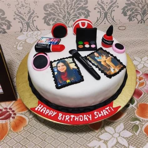 Personalized Cosmetics Theme Cake Delivery in Delhi NCR - ₹2,349.00 ...