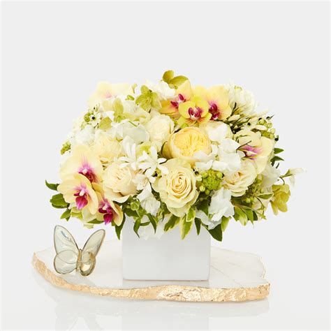 Citrus Classic Bouquets – Belle Fleur New York - Floral & Fragrance