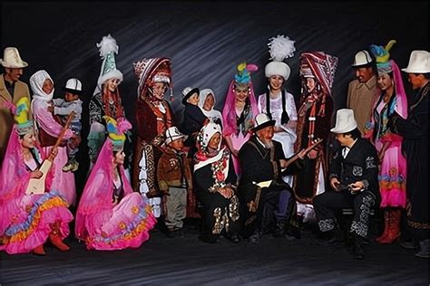 吉尔吉斯全国地毯shyrdak 库存照片. 图片 包括有 聚会所, 国家, 装饰品, 文化, 传统, 种族 - 63429606