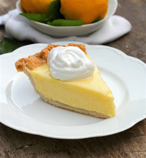 Sour Cream Lemon Pie - Bunny