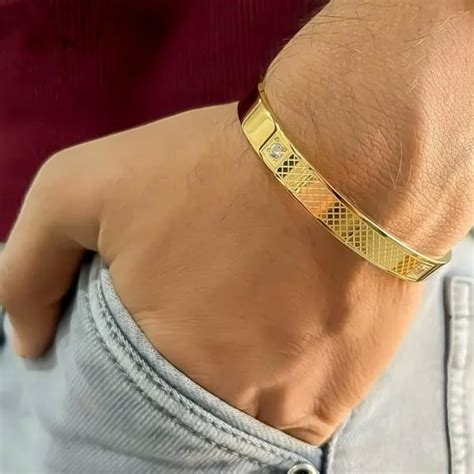 Grab Kaizo Gold Bracelet – Timeless Glow, Shop Now