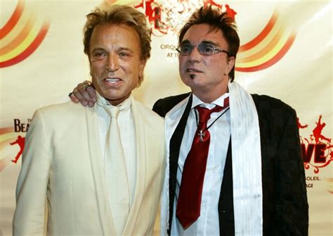 ‘Dark Side of the 2000s:’ How to watch tonight’s finale and stream Vice ...