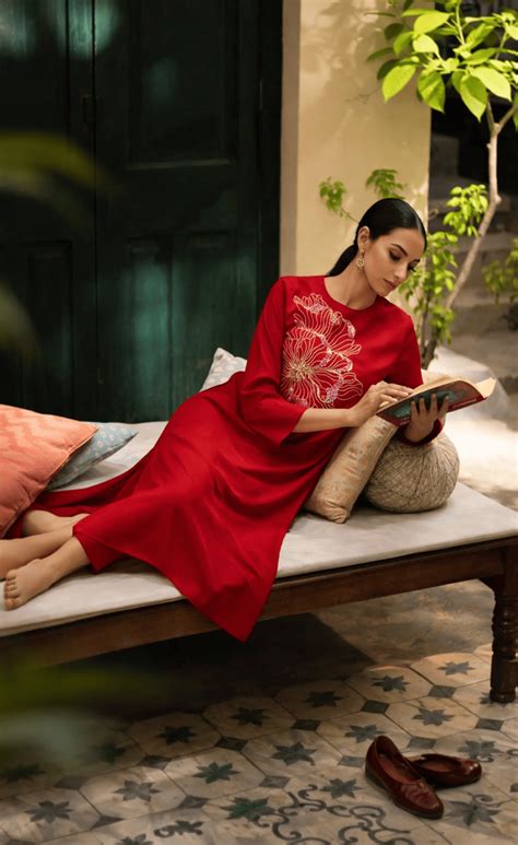 Ancestry - Indian Contemporary Wear | Women's Clothing Online ...