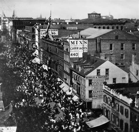 The oldest photos of major cities