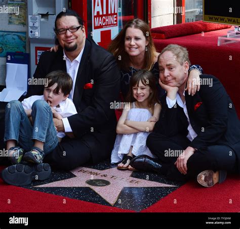 Emily zolten hi-res stock photography and images - Alamy