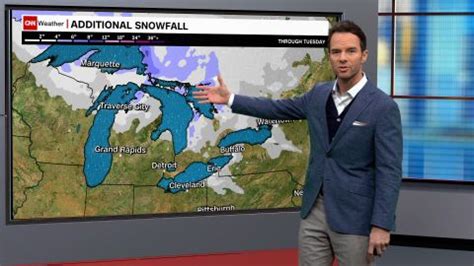 CNN Weather Reporters 的图像结果