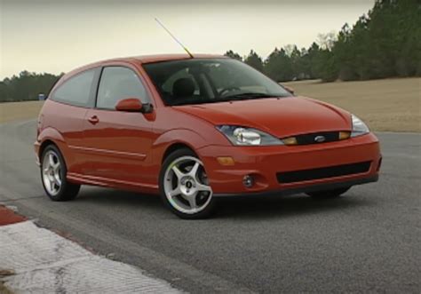 2002 Ford Focus SVT Provided Great Thrills Despite Vague Clutch: Video