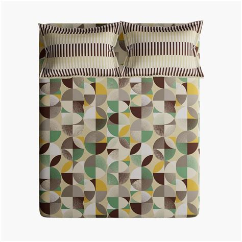 Buy STELLAR HOME Lilly Cotton 104TC Printed 3Pcs Queen Bedsheet Set ...