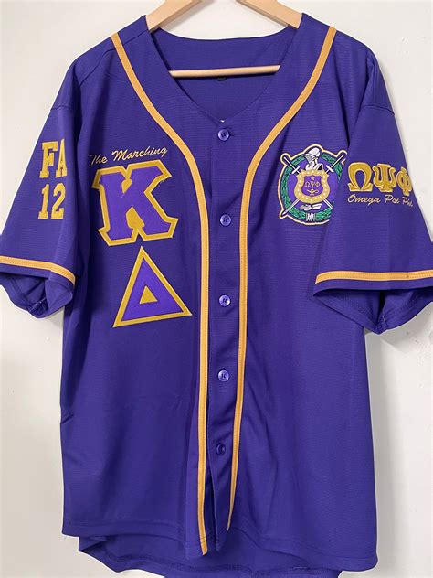 Talented Tenth Embroidery – Lee Reed Embroidery