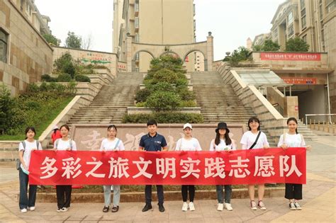 艺术设计学院开展出国留学及英语学习讲座