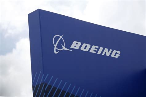 Boeing Halts Moscow Operations, Restricts Data Access - Bloomberg