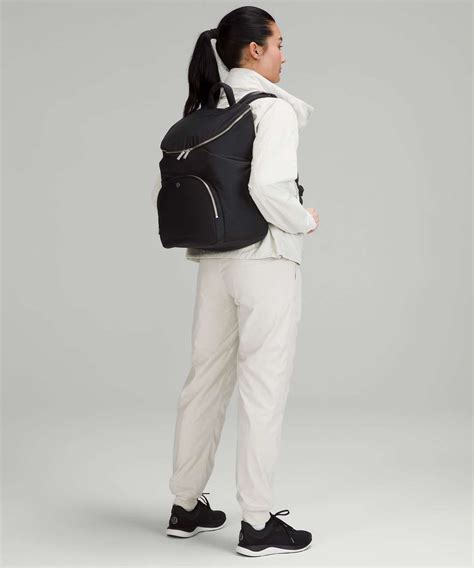 Lululemon New Parent Backpack 17L - Black / Silver Drop (First Release ...