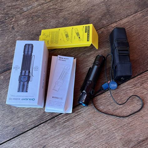 Yahoo!オークション - Olight WARRIOR 3S ジャンク センサー付きタクテ...