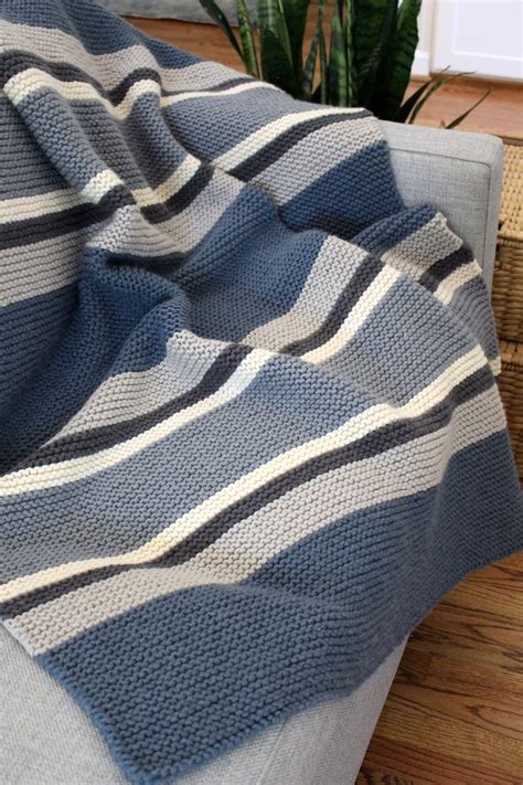Easy to Knit Striped Throw Blanket Knitting Pattern for Lion Brand Hue ...
