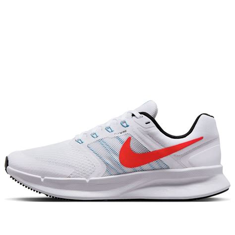 (WMNS) Nike Run Swift 3 Road Running Shoes 'White Red' DR2698-102