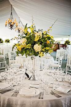 Flower Arrangements Wedding Reception by How To Select Your Wedding Flower Arrangements Bridalguide Flower Arrangements Wedding Reception
