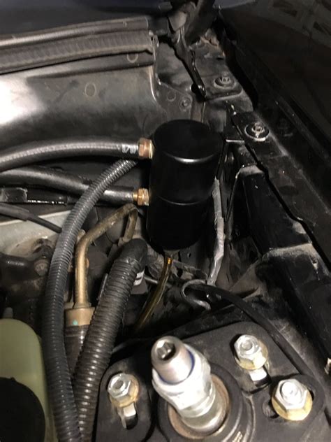 Image result for How Does Engine Oil Seprator Work